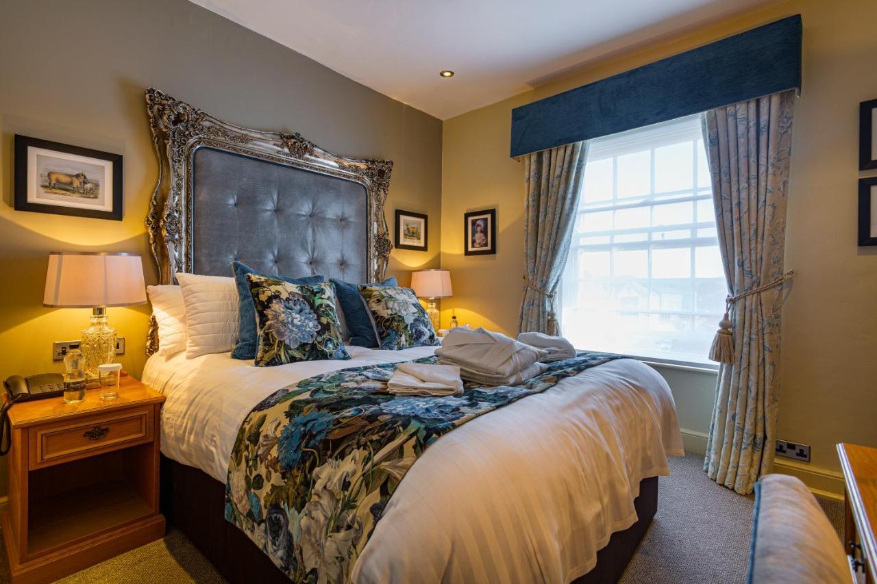 The Rutland Arms Hotel, Bakewell, Derbyshire Extérieur photo