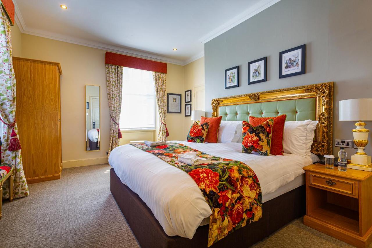 The Rutland Arms Hotel, Bakewell, Derbyshire Extérieur photo