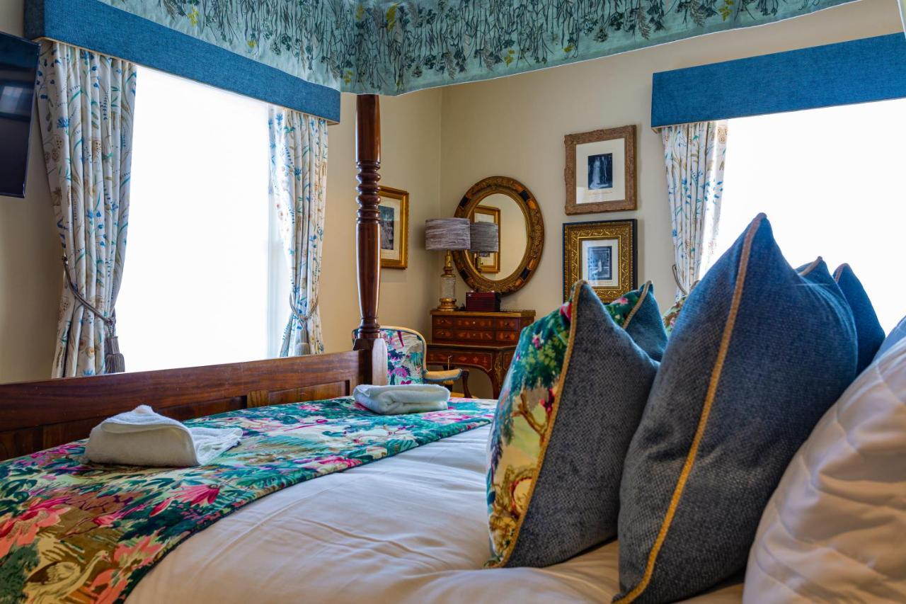 The Rutland Arms Hotel, Bakewell, Derbyshire Extérieur photo