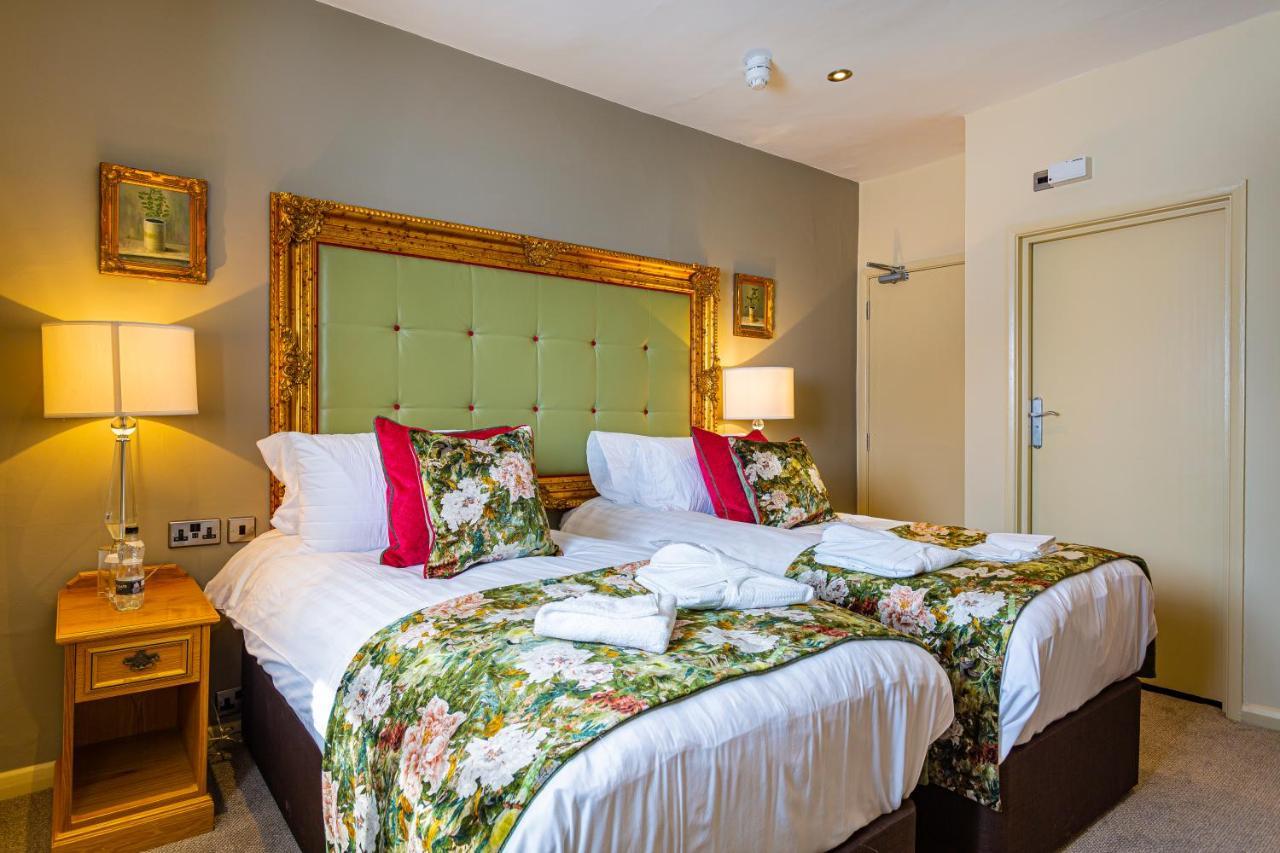 The Rutland Arms Hotel, Bakewell, Derbyshire Extérieur photo