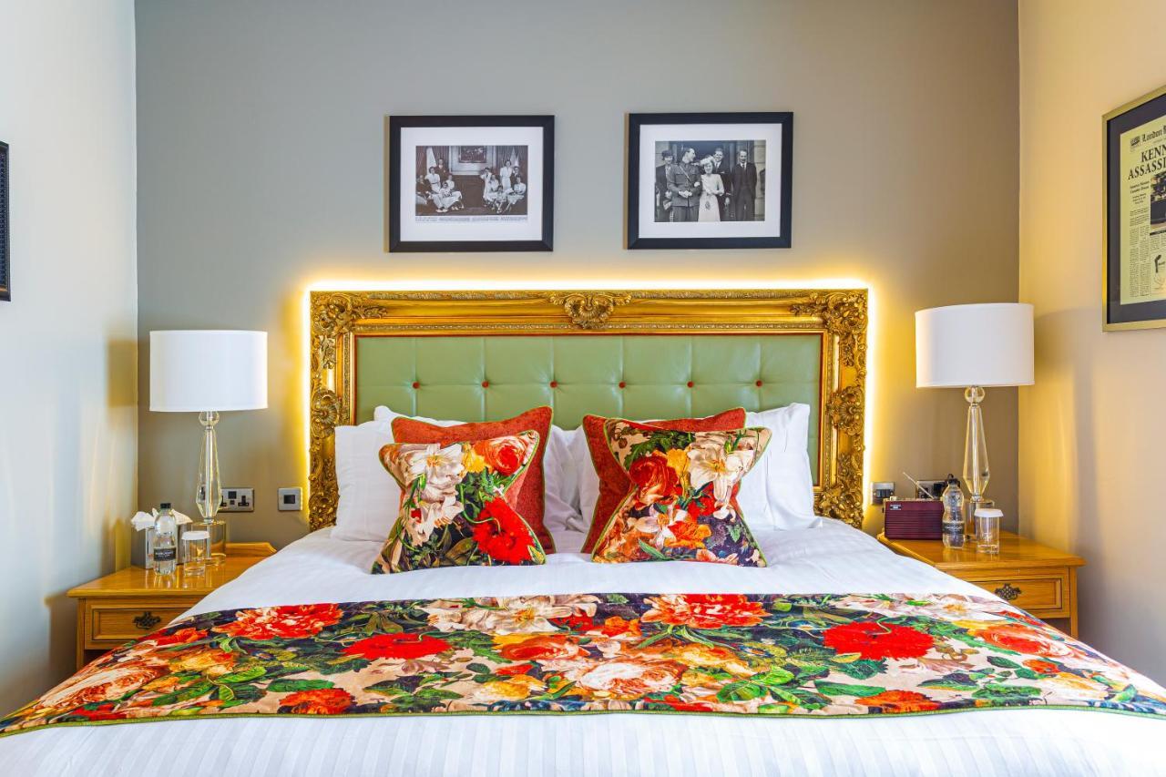 The Rutland Arms Hotel, Bakewell, Derbyshire Extérieur photo