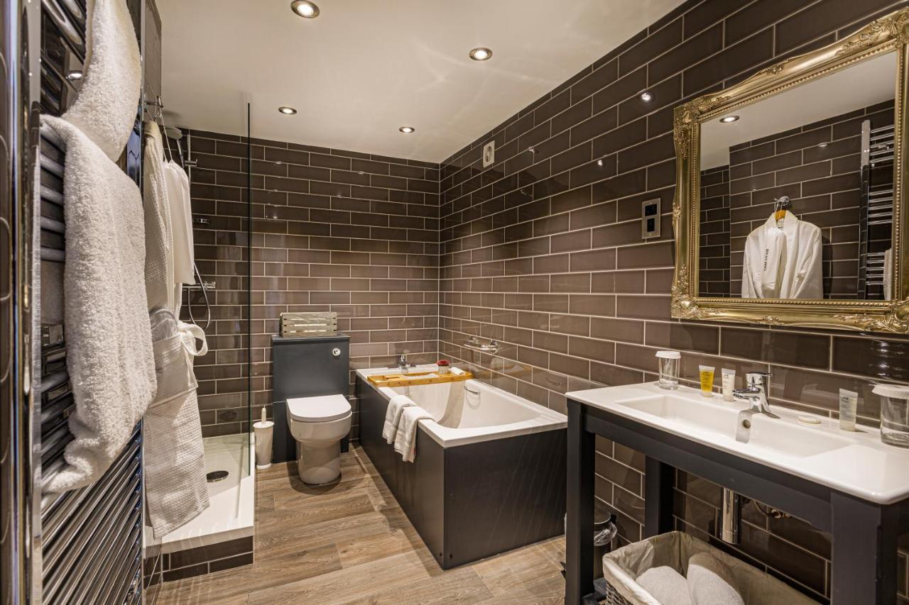 The Rutland Arms Hotel, Bakewell, Derbyshire Extérieur photo