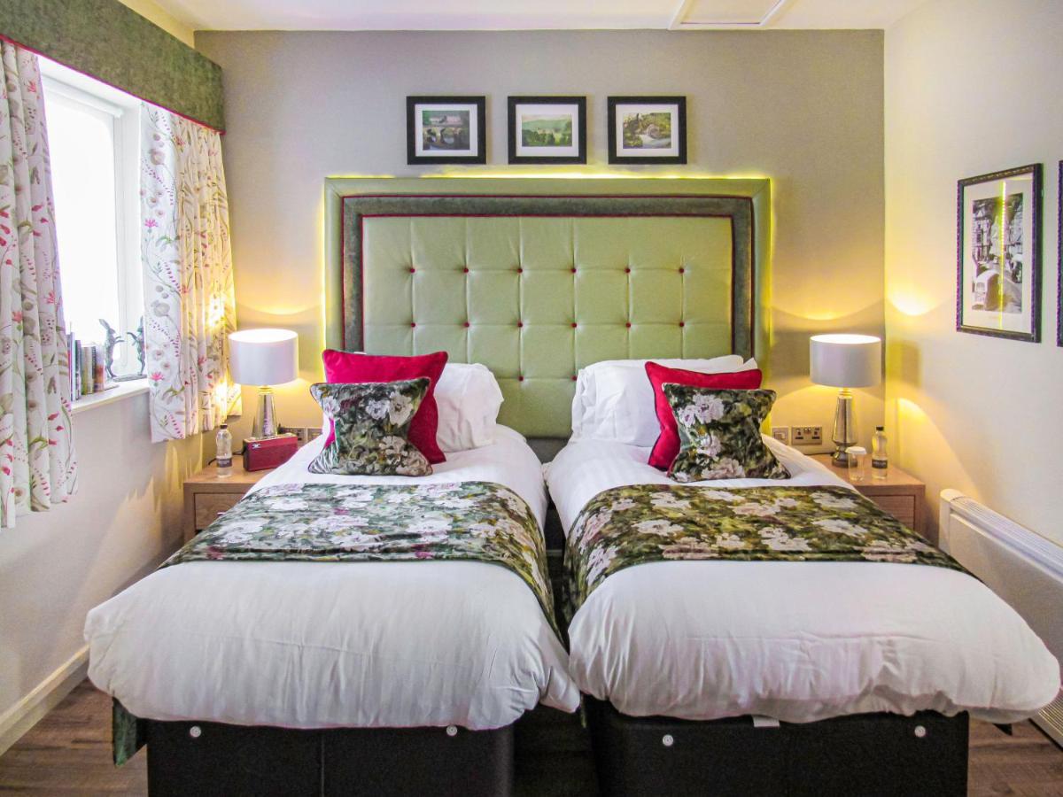 The Rutland Arms Hotel, Bakewell, Derbyshire Extérieur photo