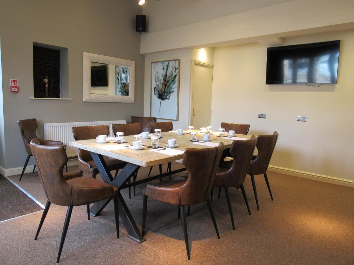 The Rutland Arms Hotel, Bakewell, Derbyshire Extérieur photo