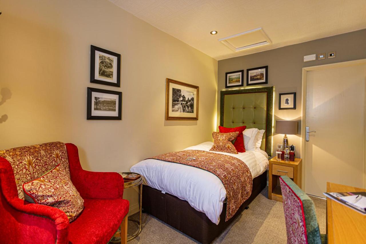 The Rutland Arms Hotel, Bakewell, Derbyshire Extérieur photo